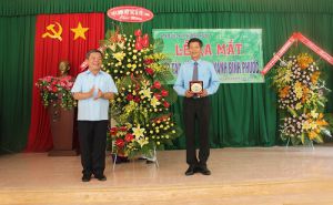 Chủ tịch Liên minh HTX Việt Nam đi thăm các mô hình HTX tại Bình Phước Chủ tịch Liên minh HTX Việt Nam đi thăm các mô hình HTX tại Bình Phước